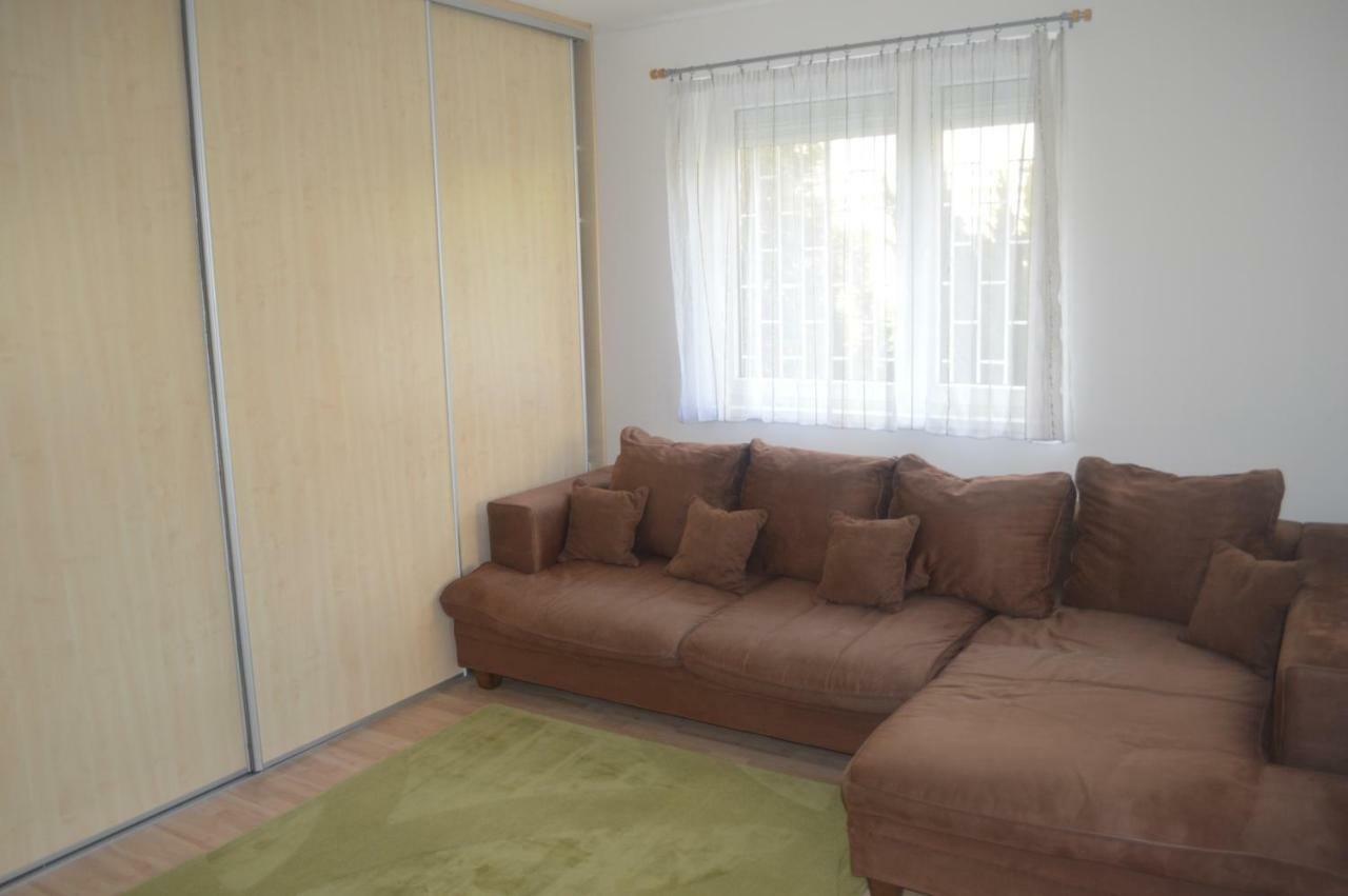 Telepes Apartman Budapeste Exterior foto