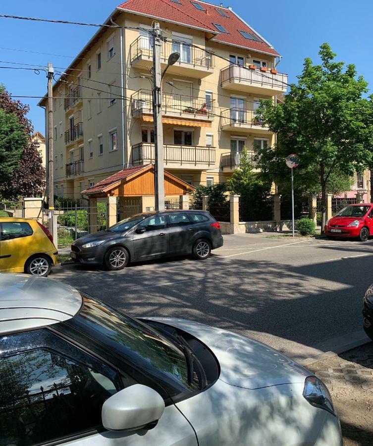 Telepes Apartman Budapeste Exterior foto